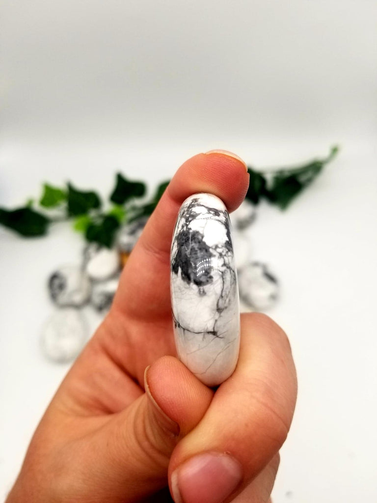 Howlite Polished – Enchanted Genie LLC
