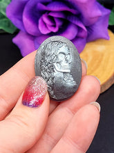 Skeleton Lady Cabochon (Resin)