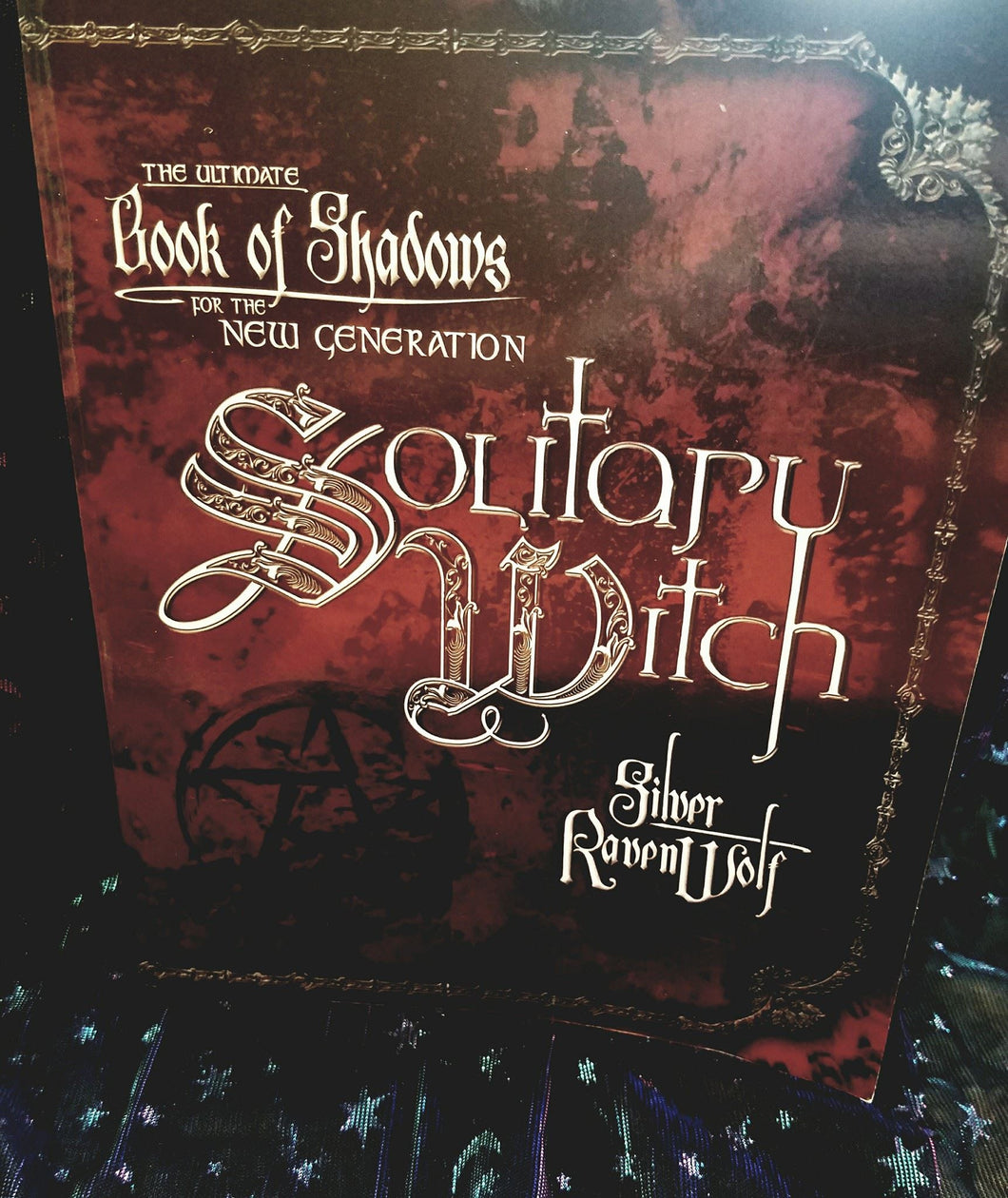 Solitary Witch Book By Silver Ravenwolf