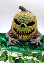 Possessed Garden Pumpkin