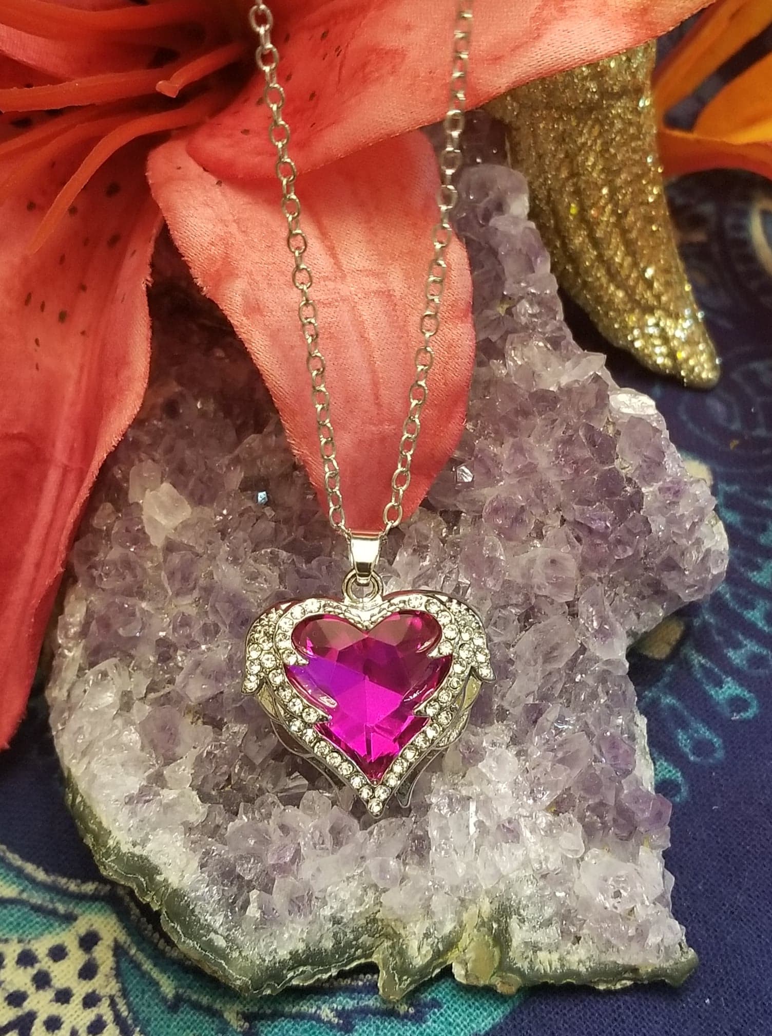 Flying Heart Necklace - Winged Heart Charm - Gwen Delicious