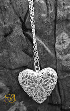 Witches Heart Necklace (Glow in the Dark)